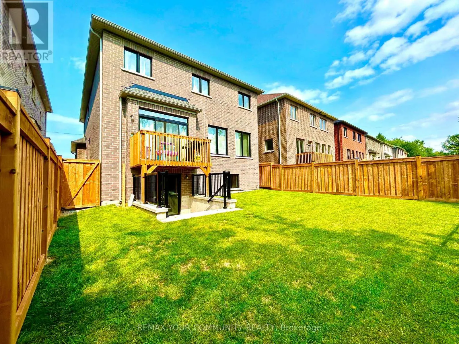 32 BAYCROFT BOULEVARD