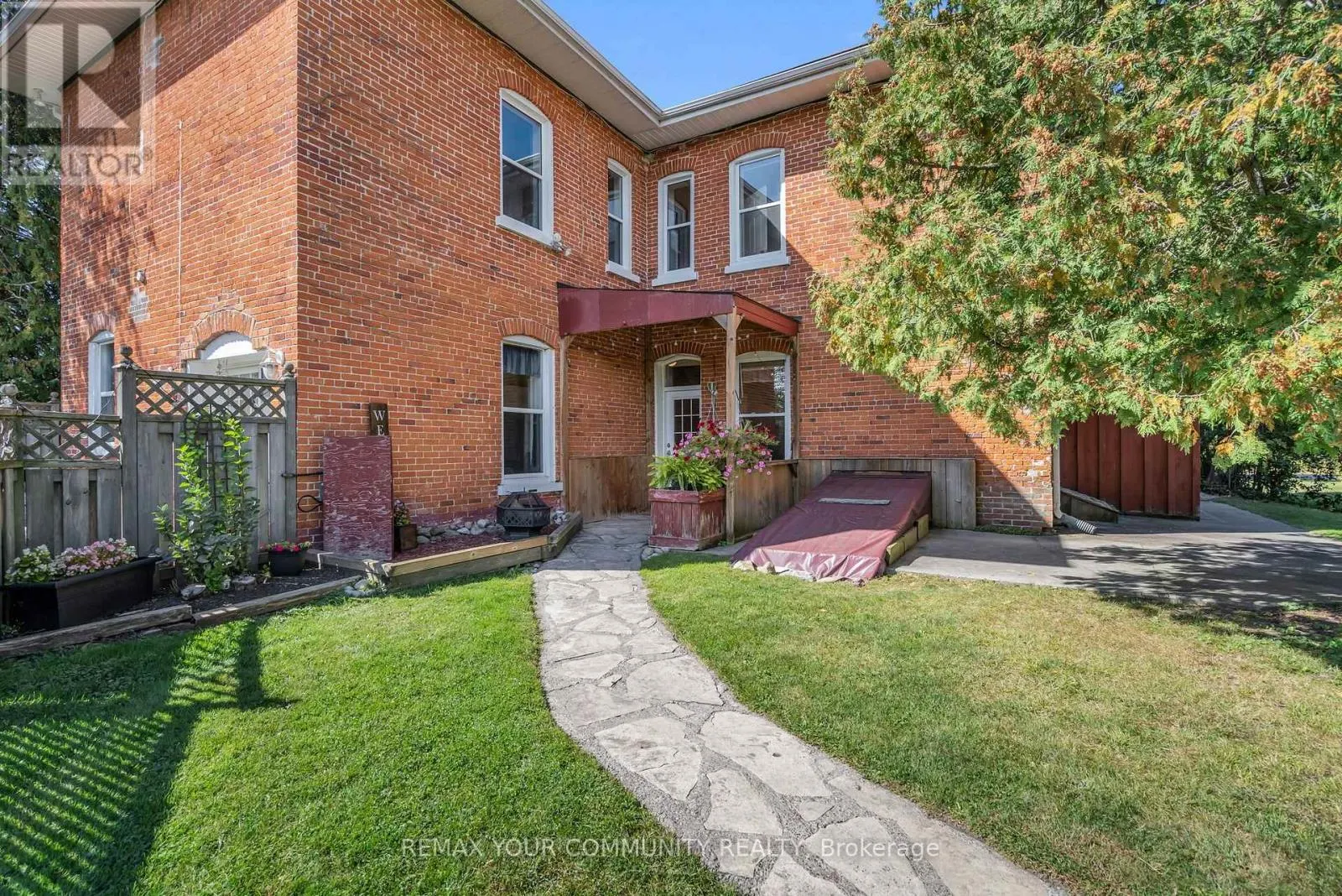 351 HEDGE ROAD