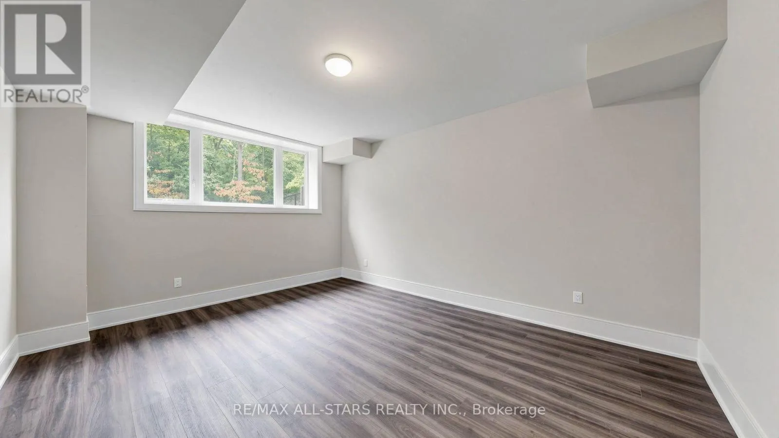 1 LOIS TORRANCE TRAIL