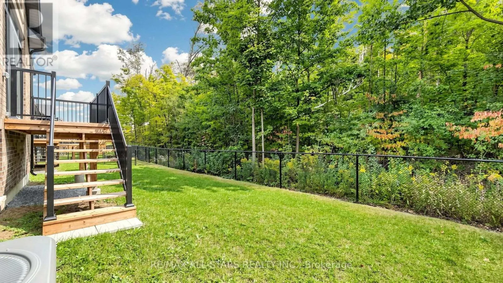 1 LOIS TORRANCE TRAIL