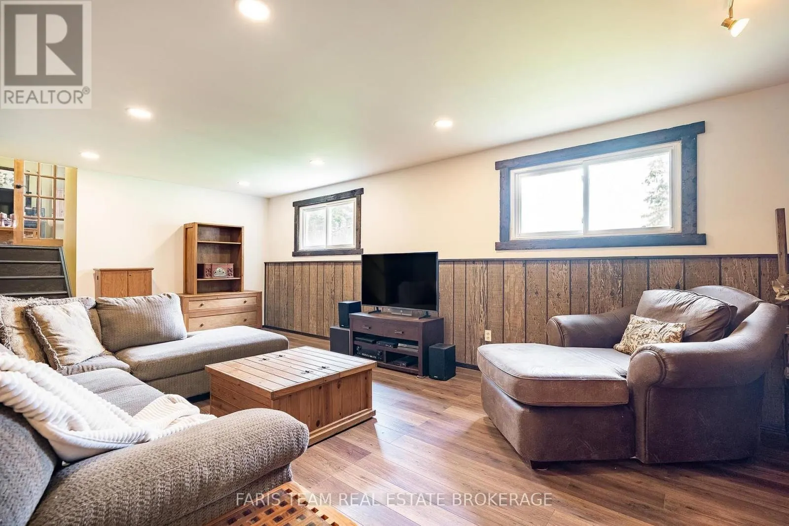 3114 INNISFIL BEACH ROAD