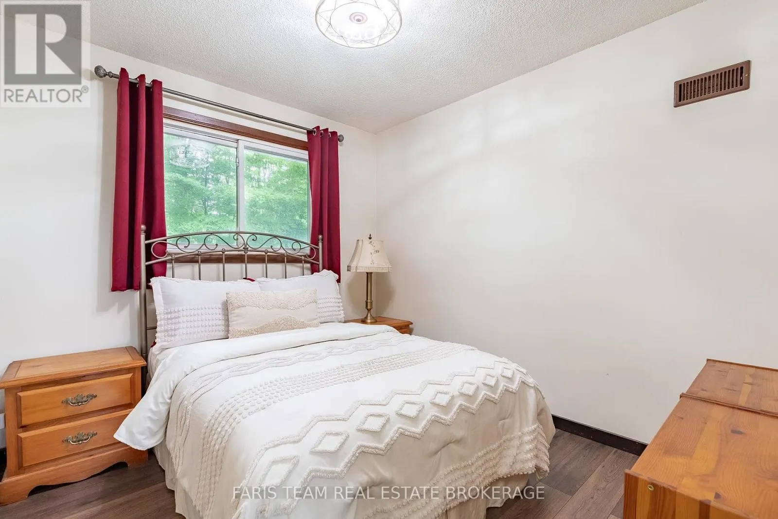 3114 INNISFIL BEACH ROAD