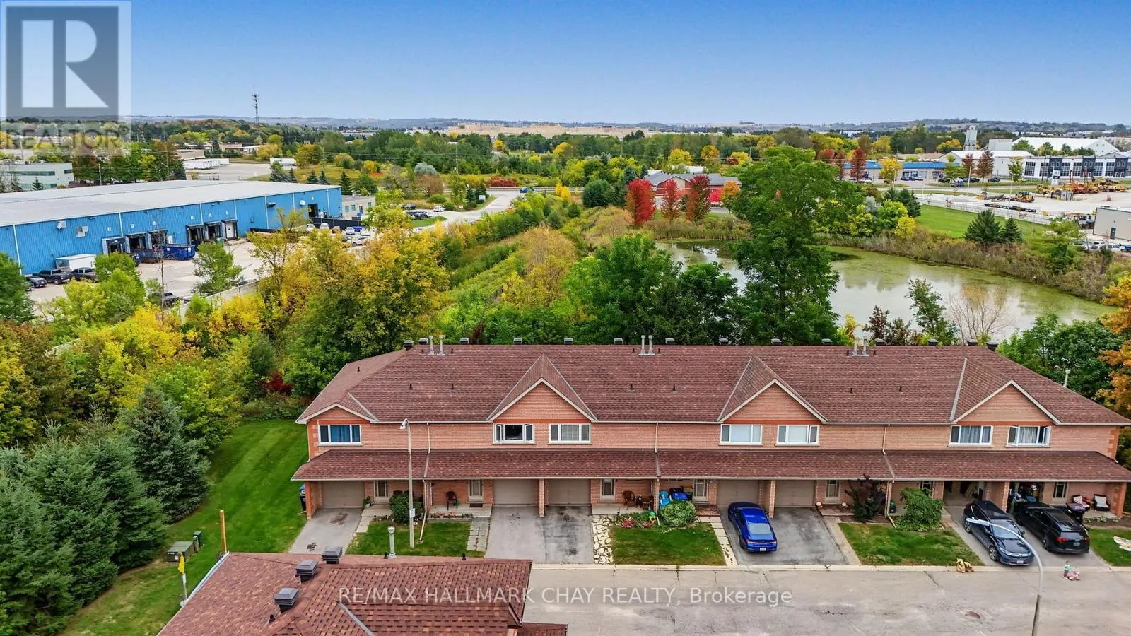 55 RIVERLEY LANE