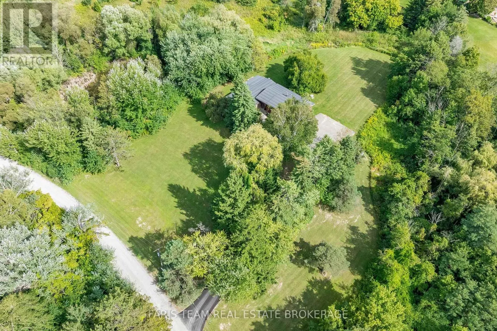 175 SOUTH SUMMIT FARM ROAD