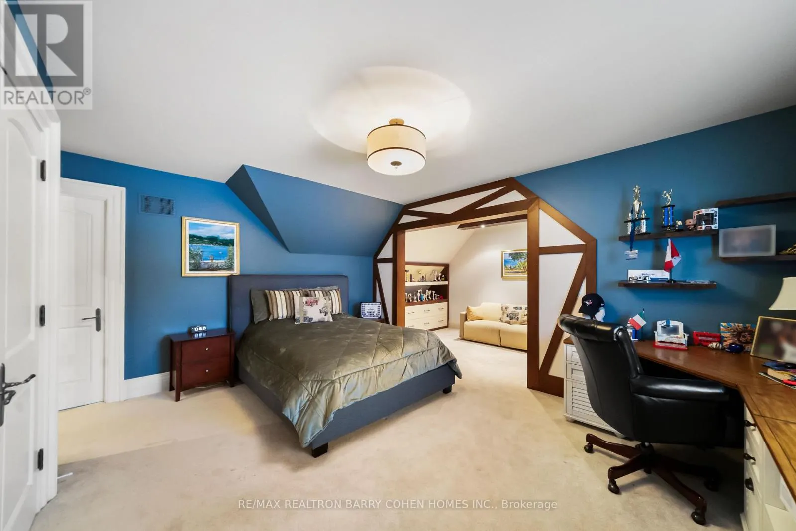 55 THORNBANK ROAD