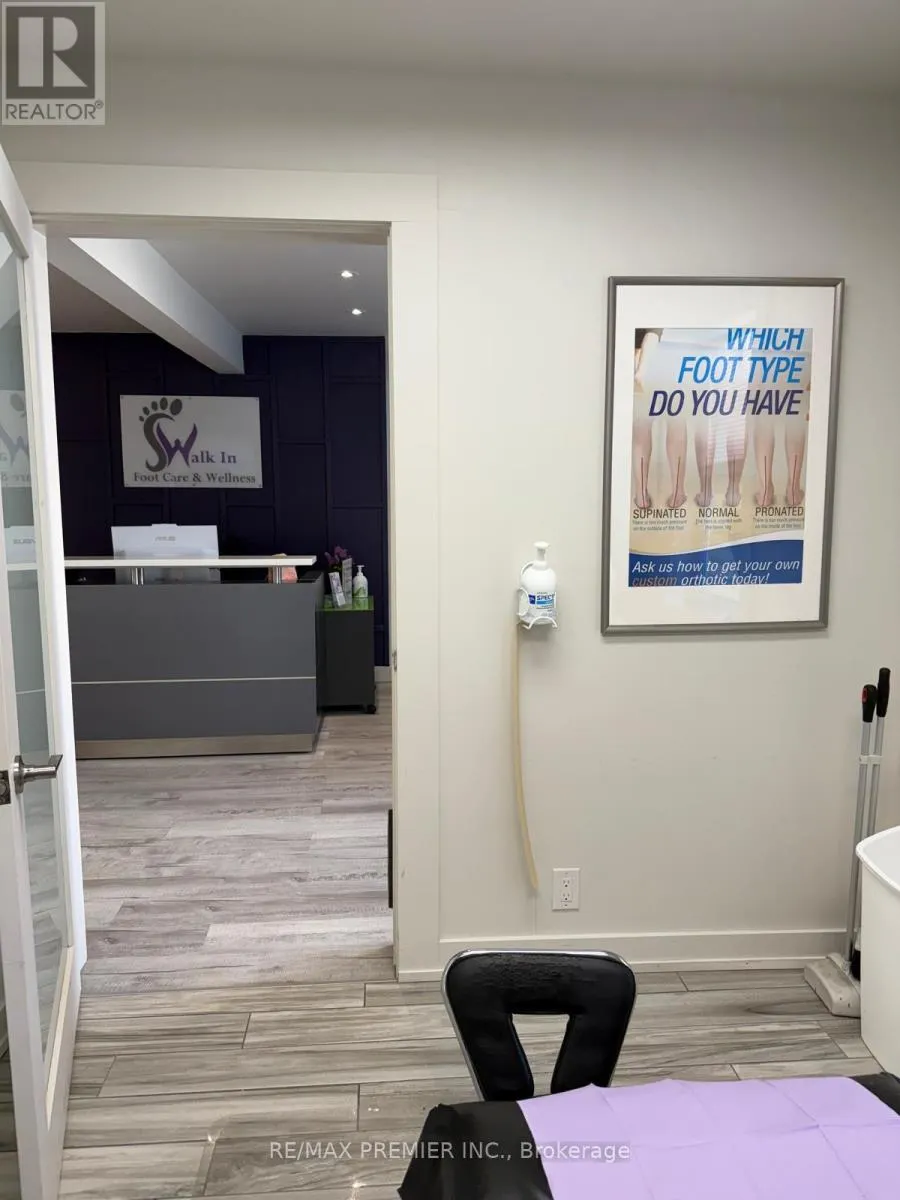 ROOMS A&B - 31 QUEEN STREET N