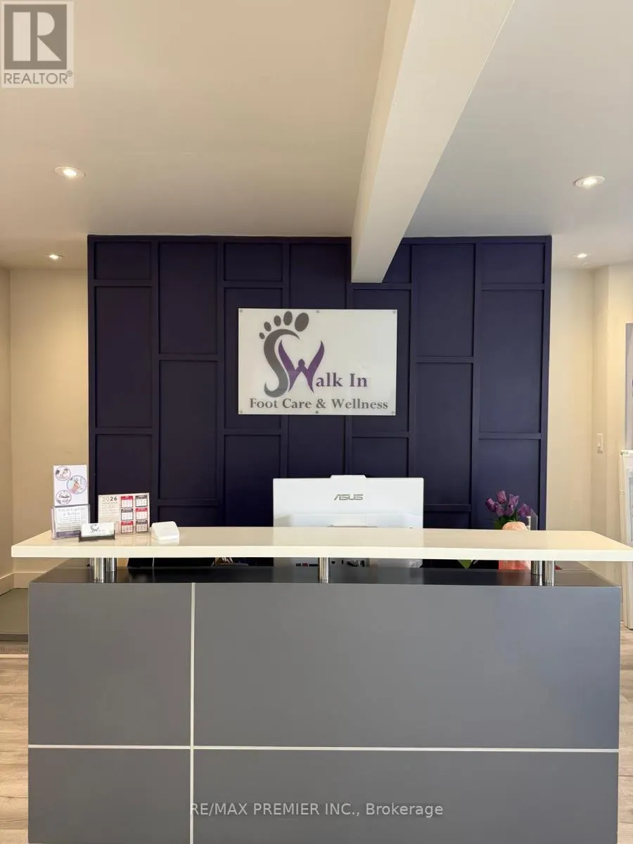 ROOMS A&B - 31 QUEEN STREET N