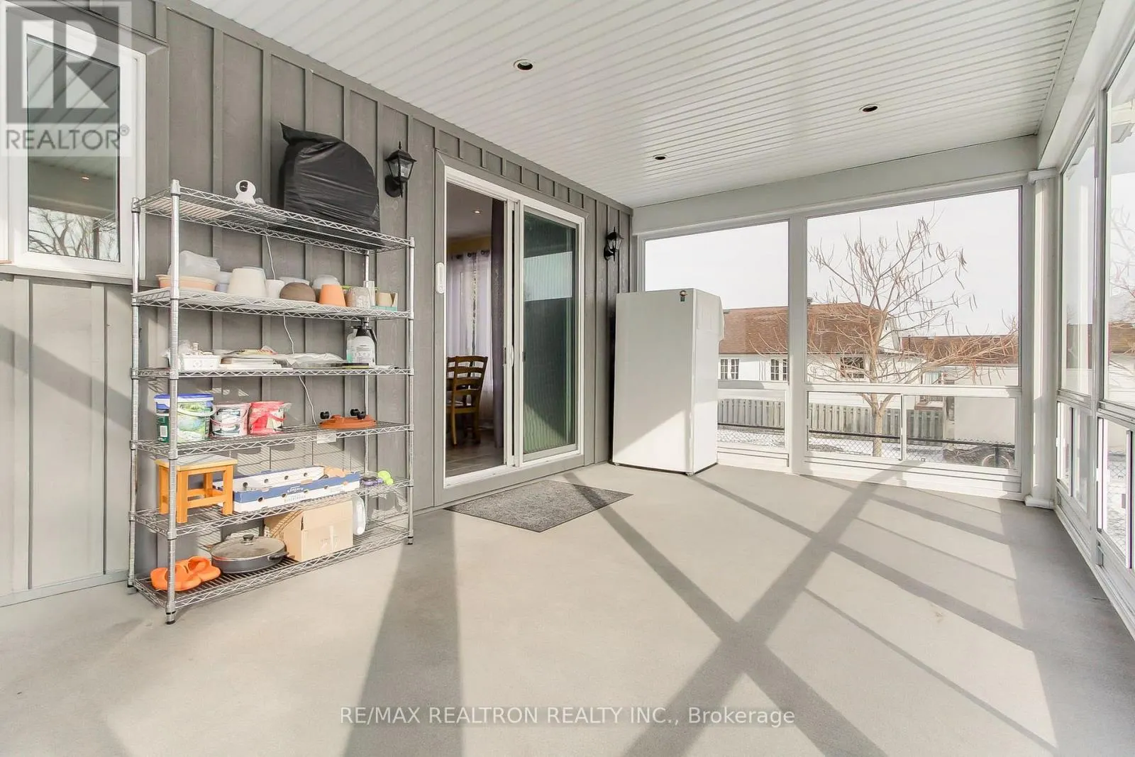 815 CHURCHILL LANE