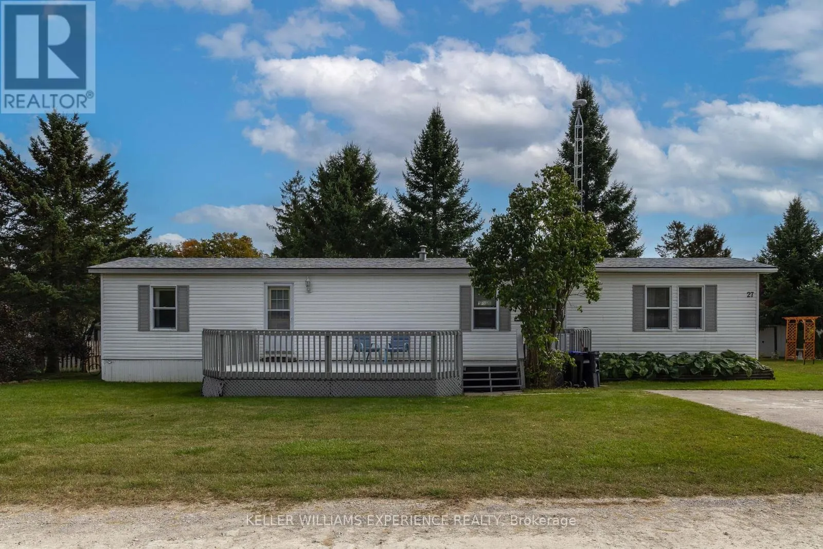 27 - 4976 25TH SIDEROAD