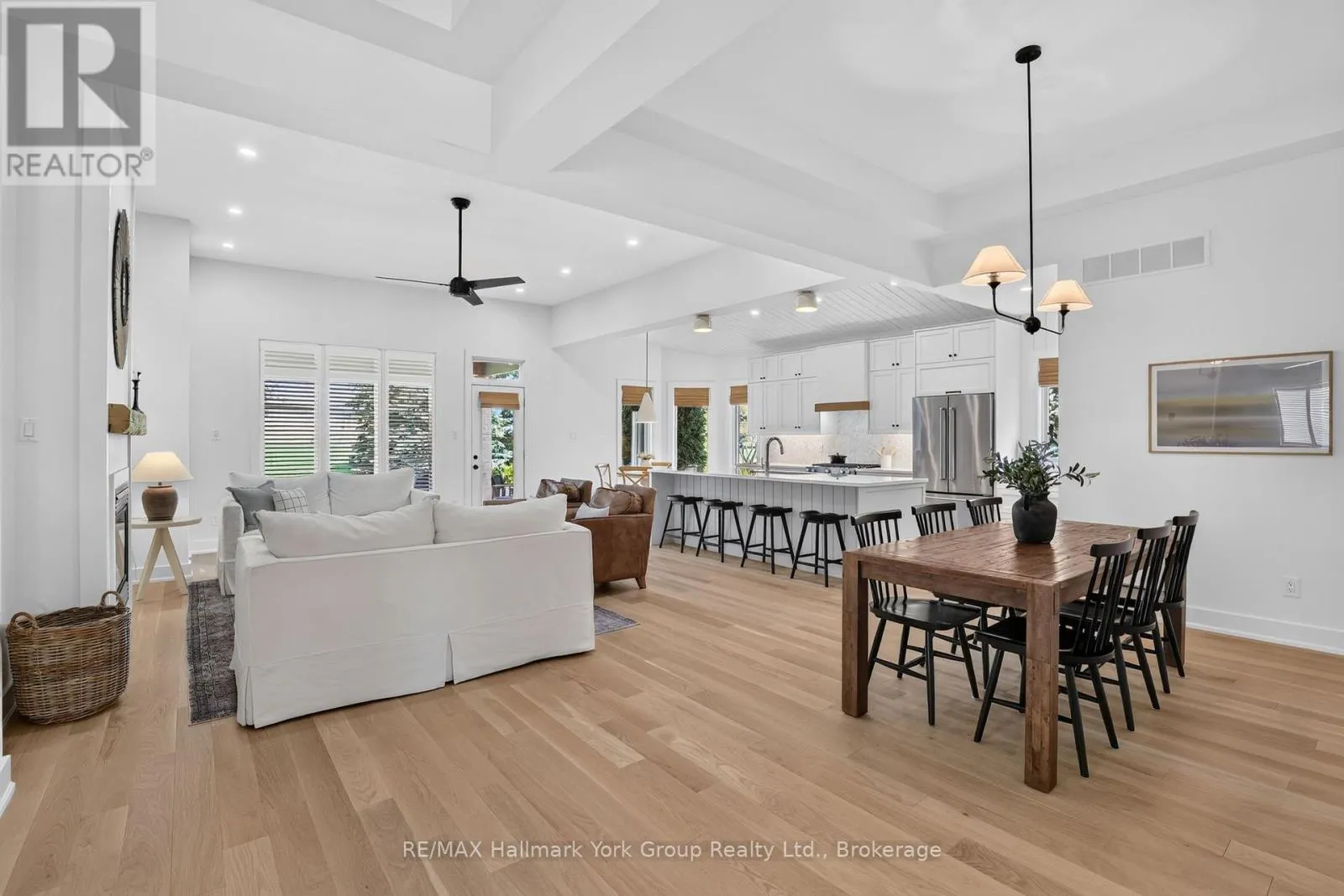 26 HAGEN HOLLOW
