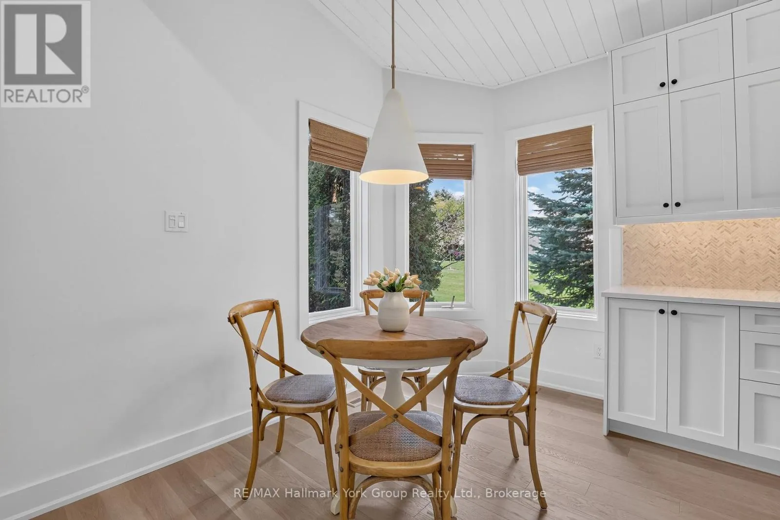 26 HAGEN HOLLOW