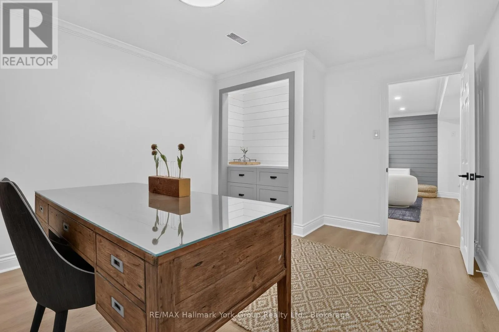 26 HAGEN HOLLOW