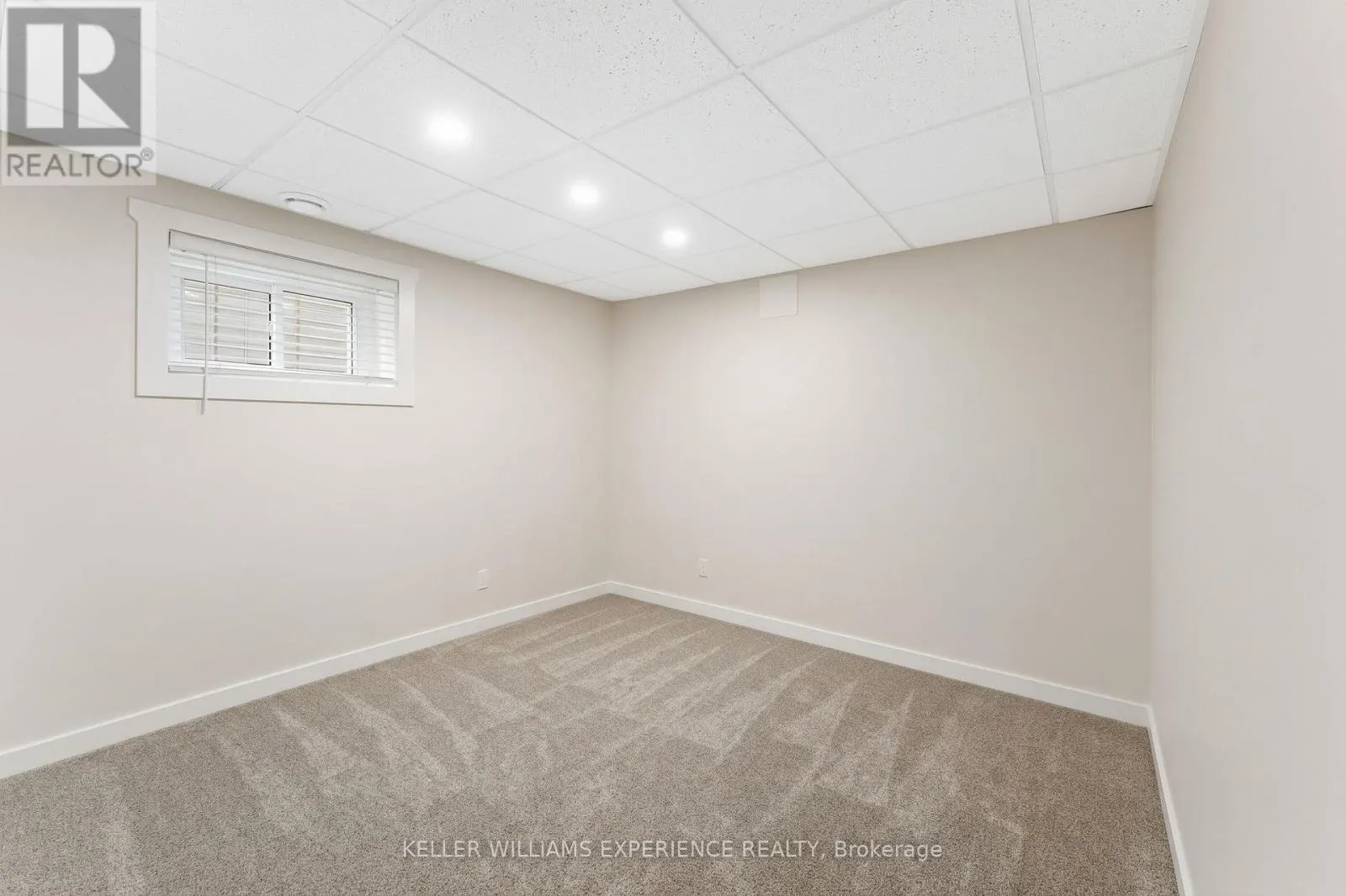 9 EDENBRIDGE DRIVE