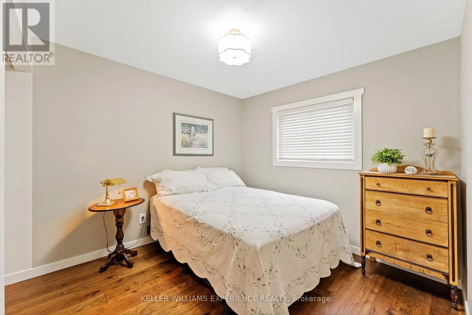 9 EDENBRIDGE DRIVE