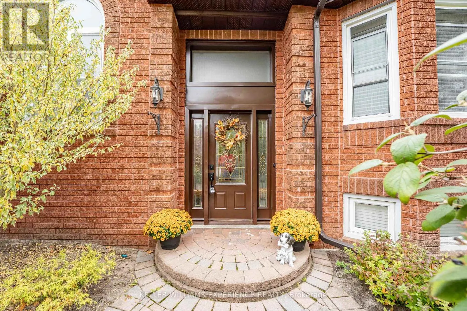 9 EDENBRIDGE DRIVE