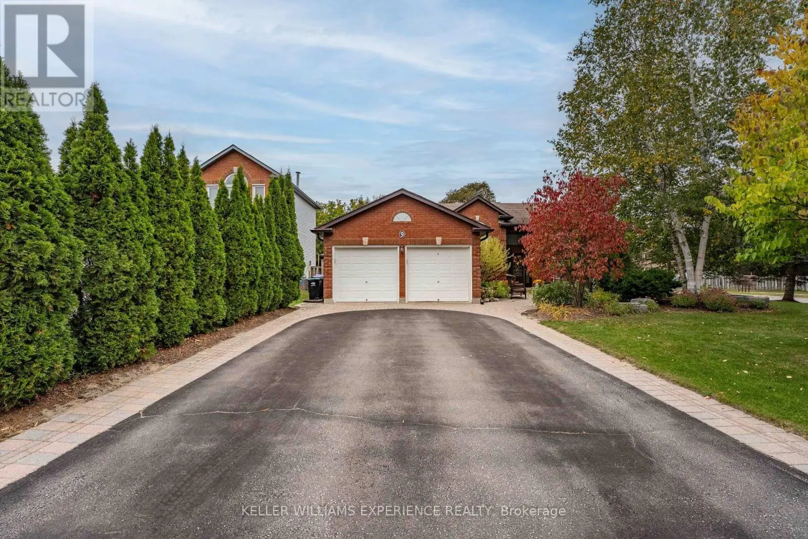 9 EDENBRIDGE DRIVE