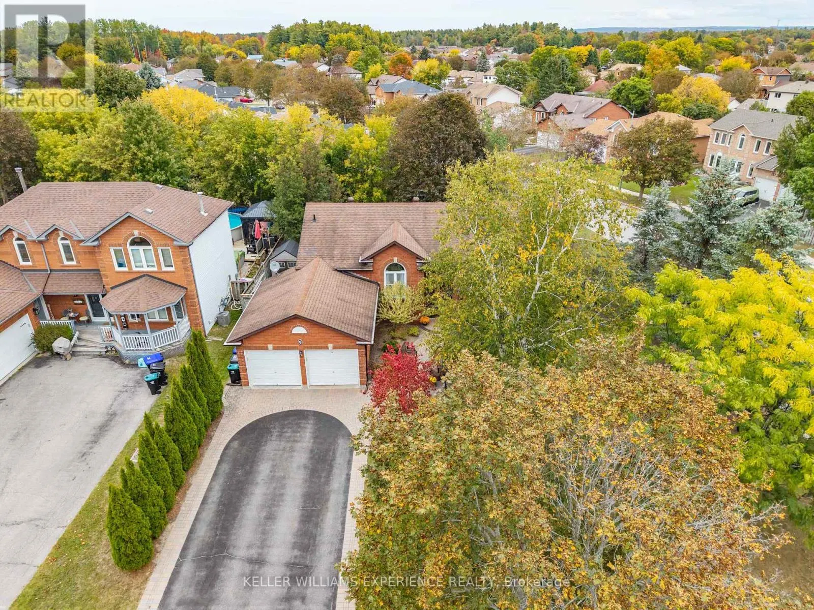 9 EDENBRIDGE DRIVE