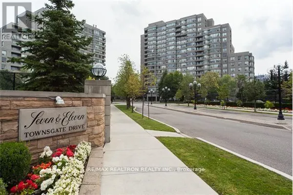 1206 - 7 TOWNSGATE DRIVE