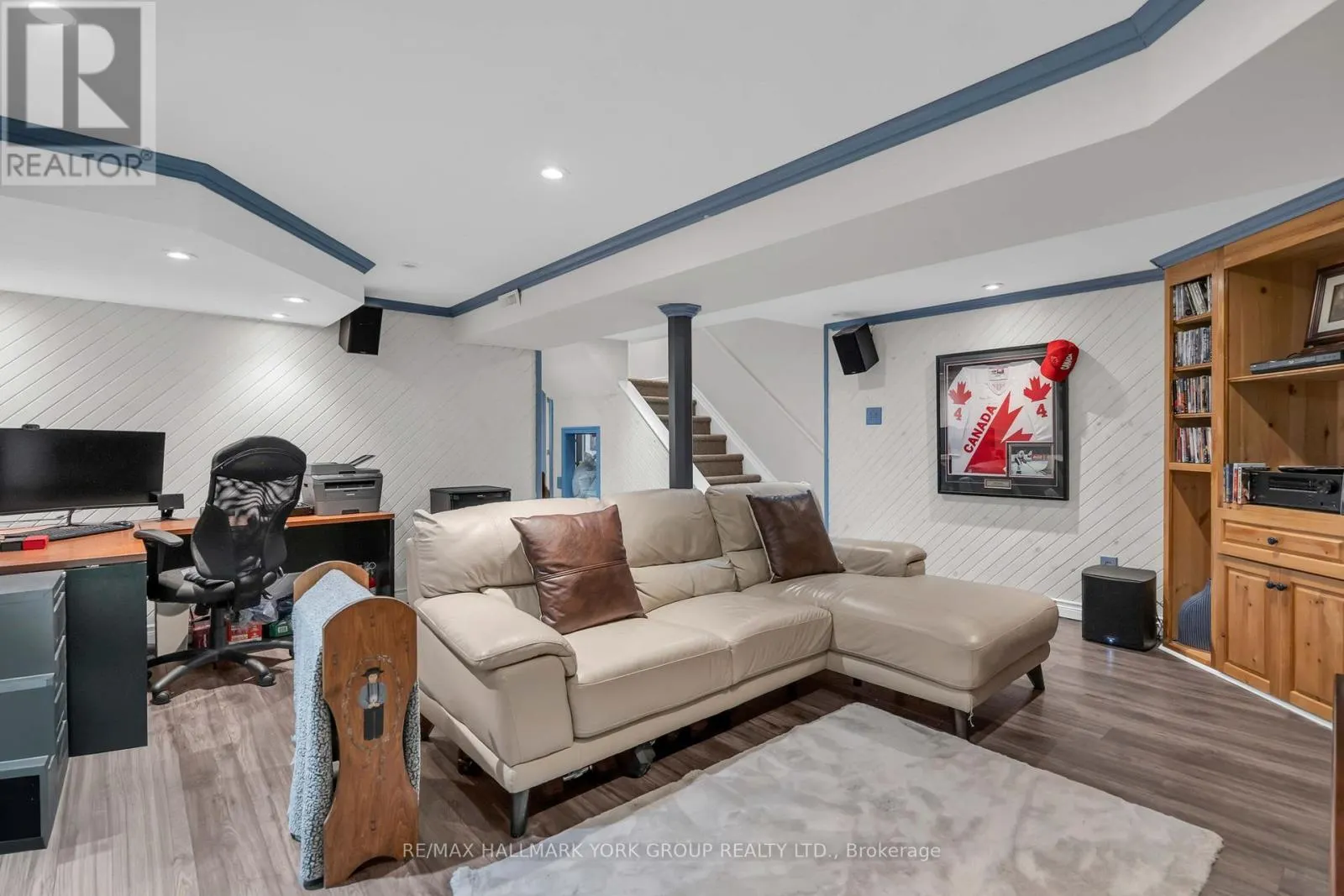 606 HAINES ROAD