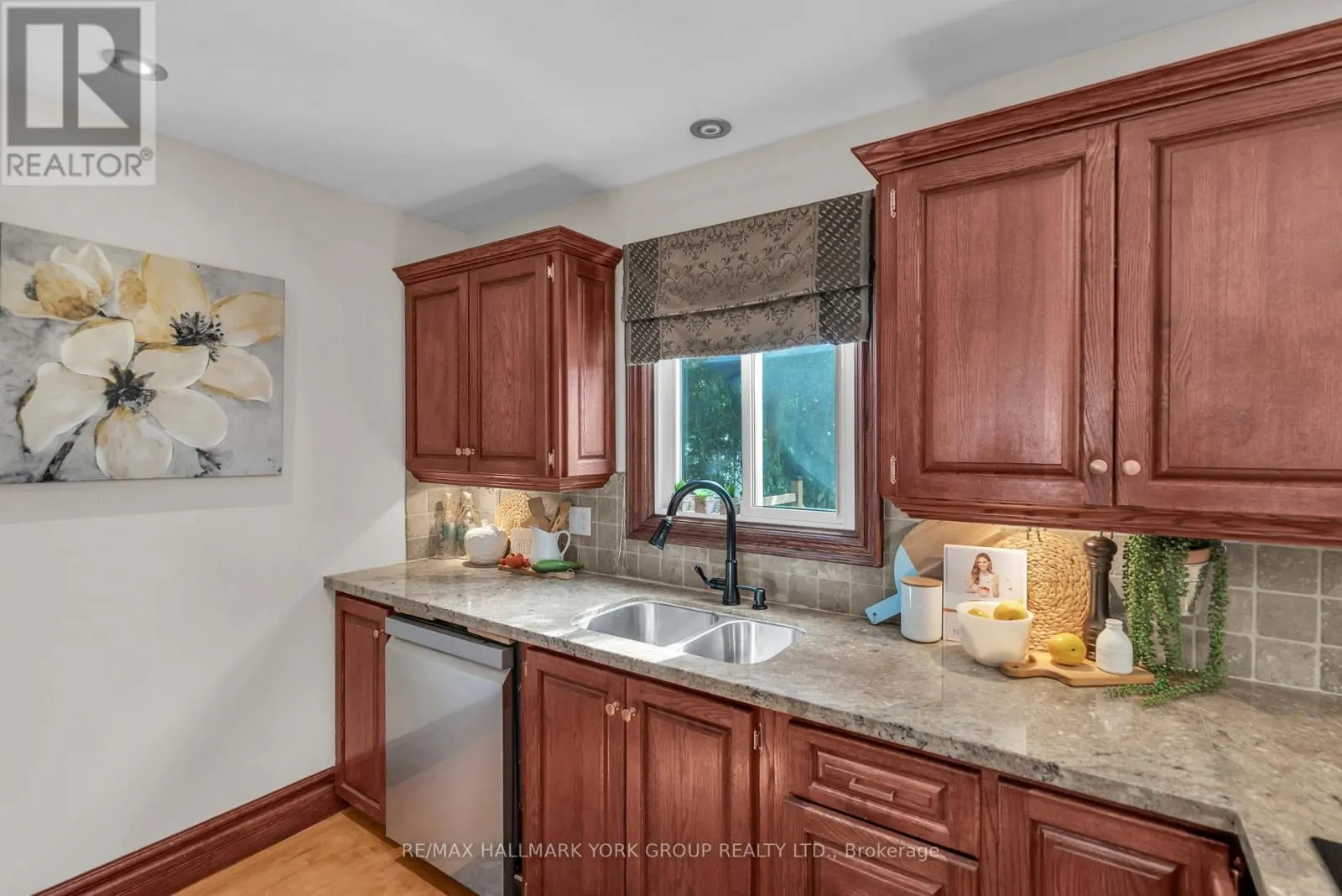 606 HAINES ROAD