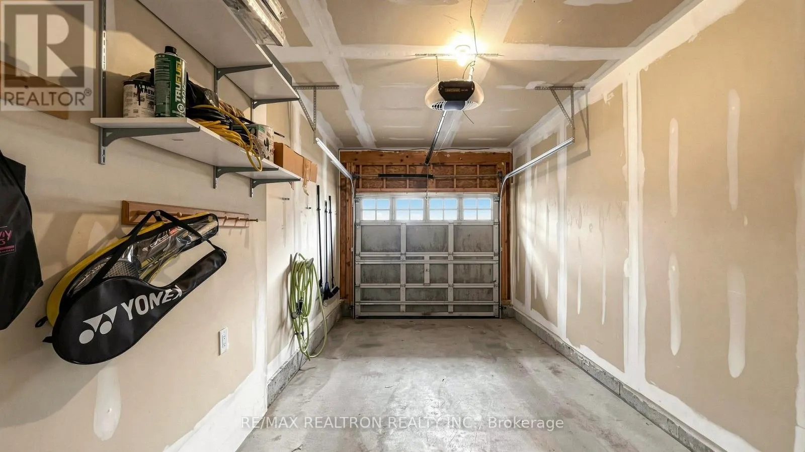 27 PELHAM DRIVE