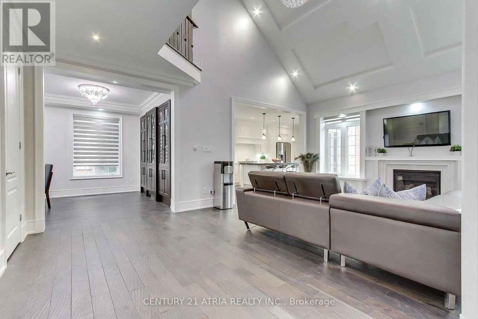 111 ZOKOL DRIVE
