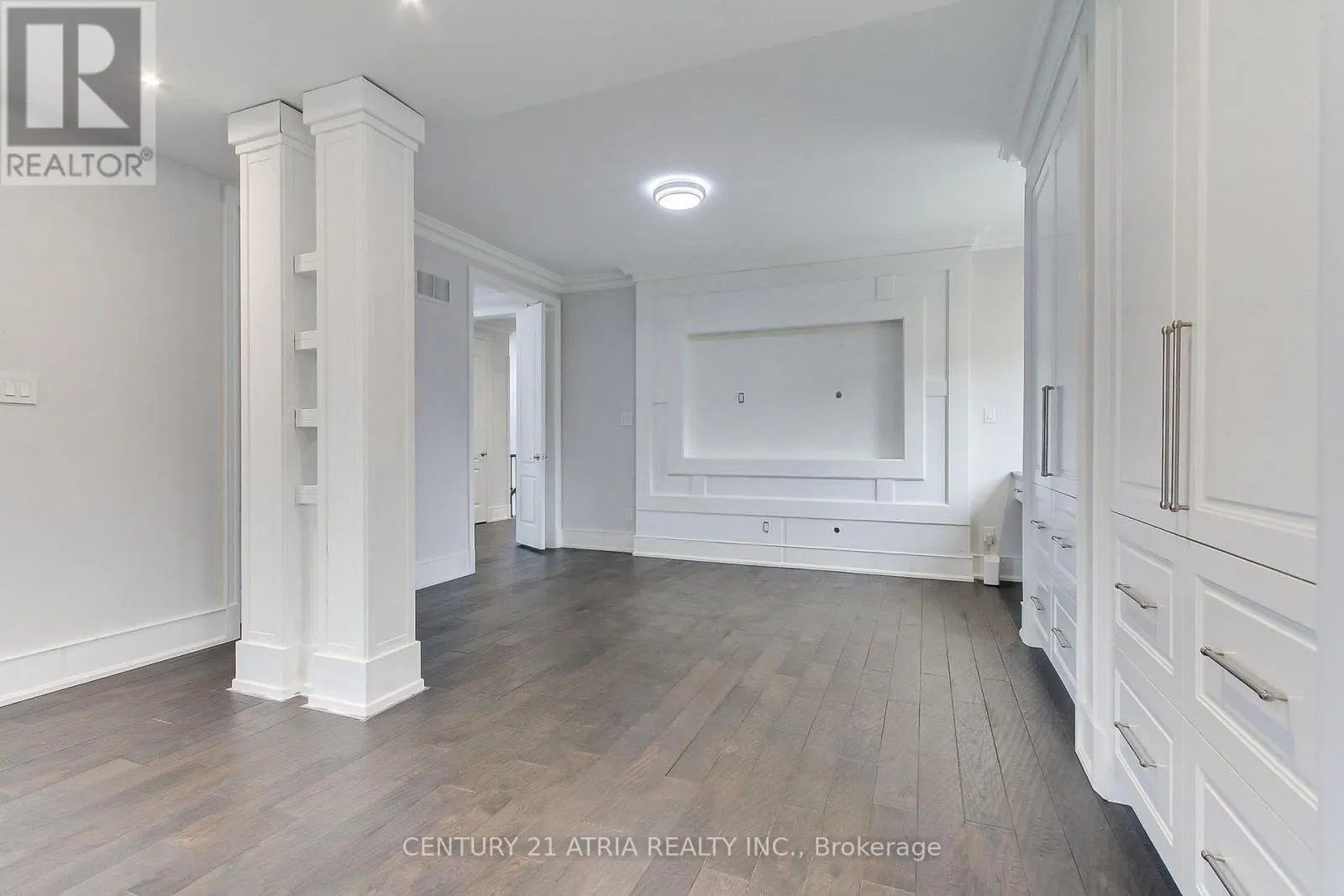 111 ZOKOL DRIVE