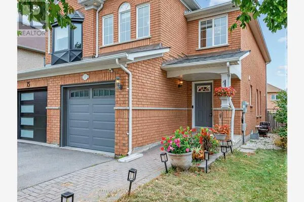 17 ROYAL APPIAN CRESCENT