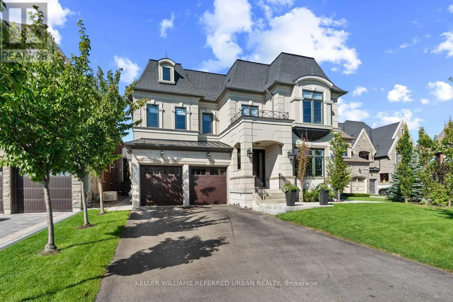4 BASIL RIDGE COURT