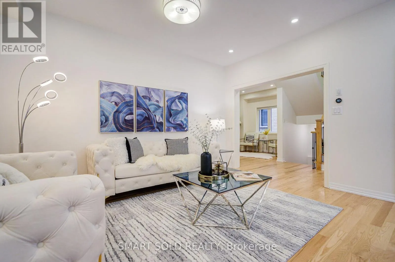 67 TANGO CRESCENT