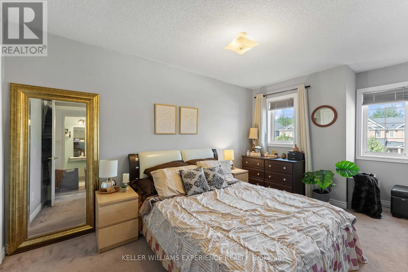 110 COLLIER CRESCENT