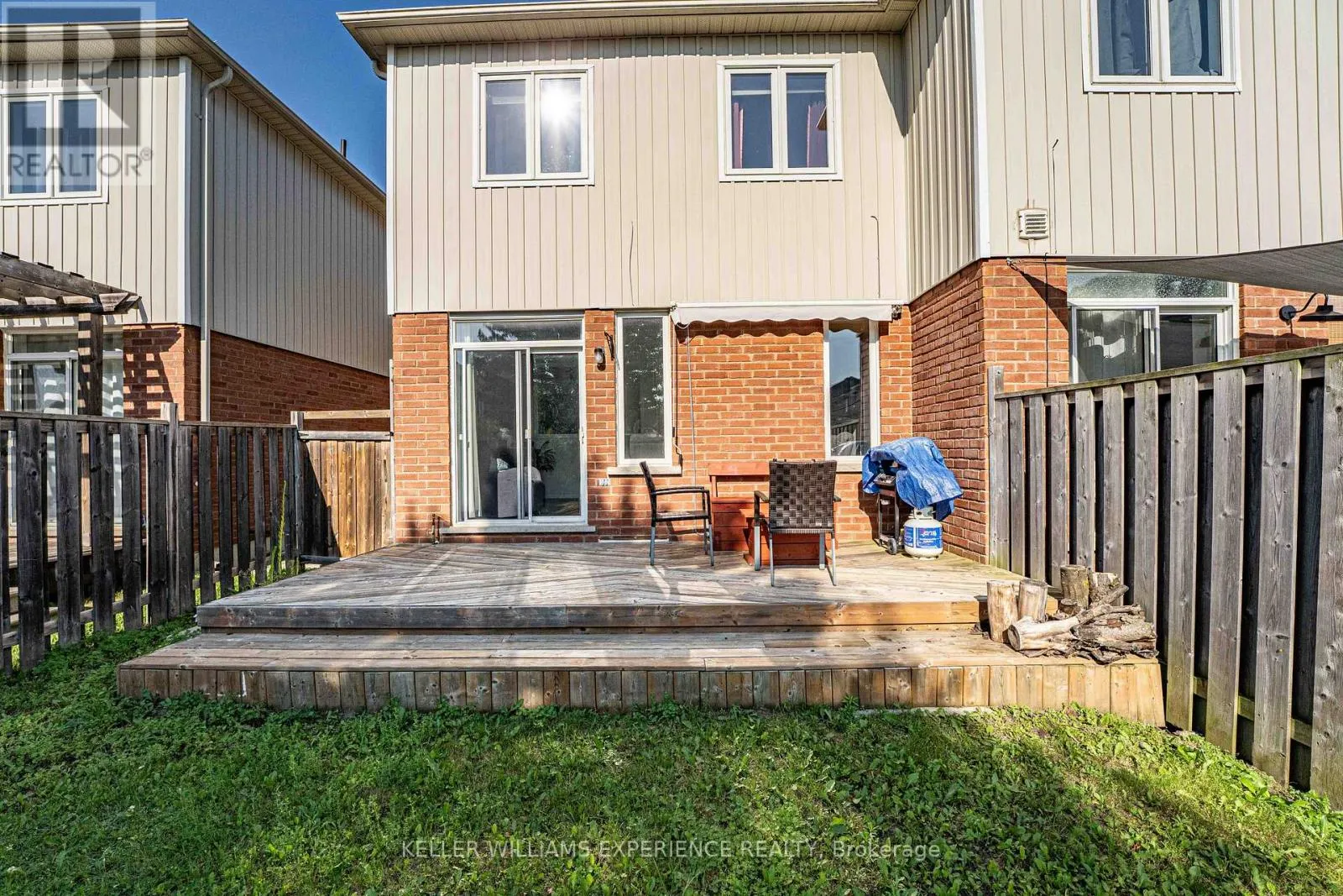 110 COLLIER CRESCENT