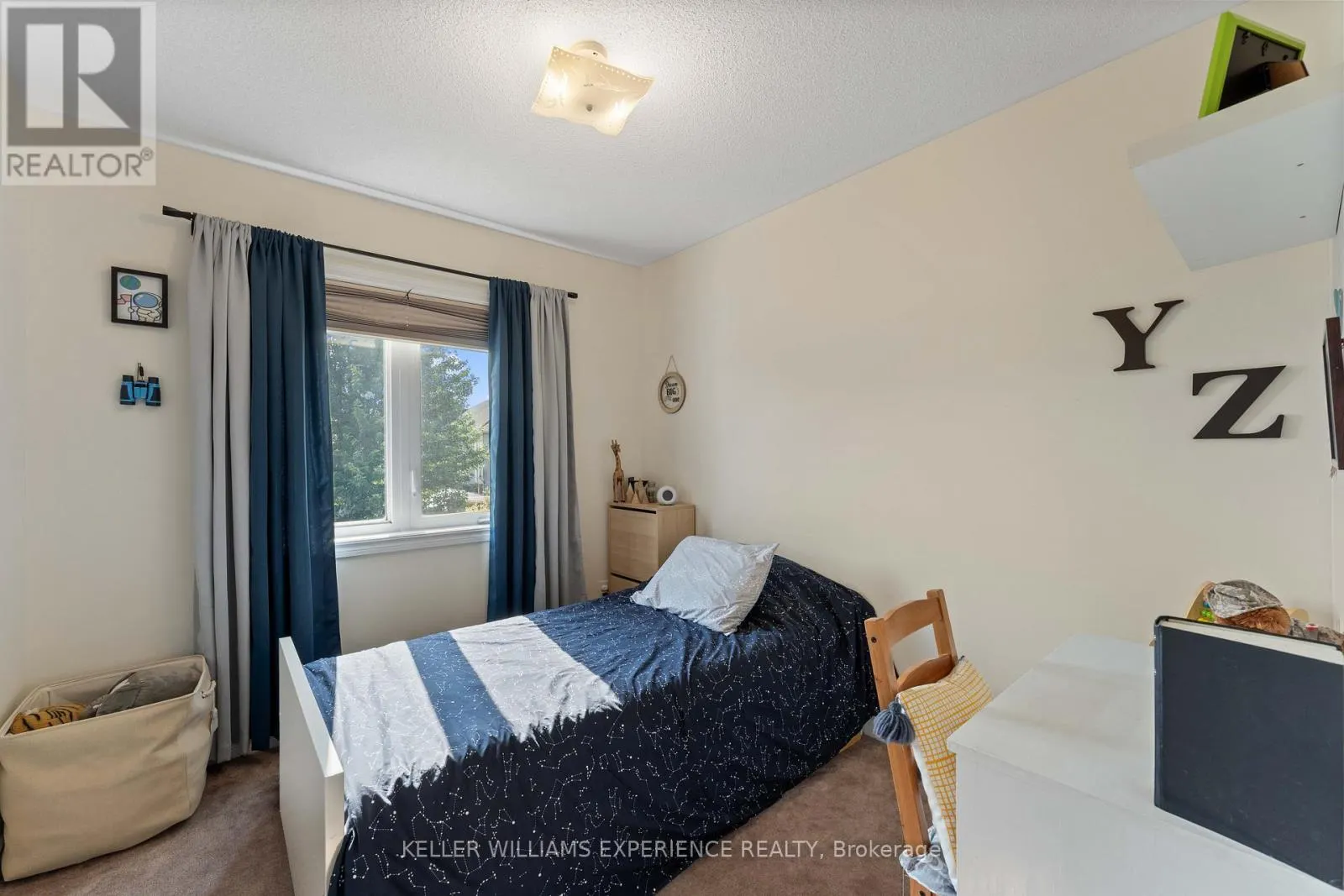 110 COLLIER CRESCENT