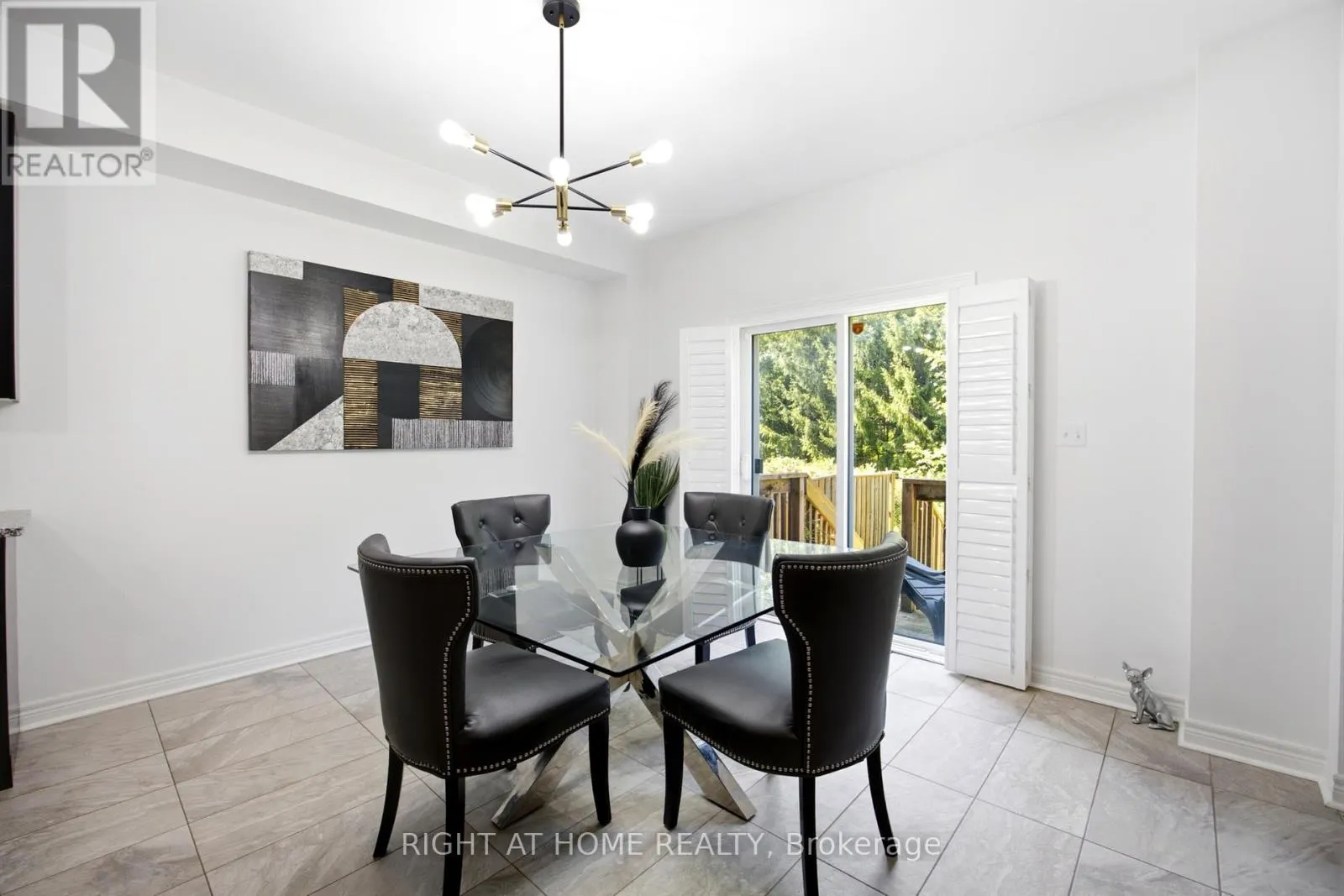 216 GREENWOOD ROAD