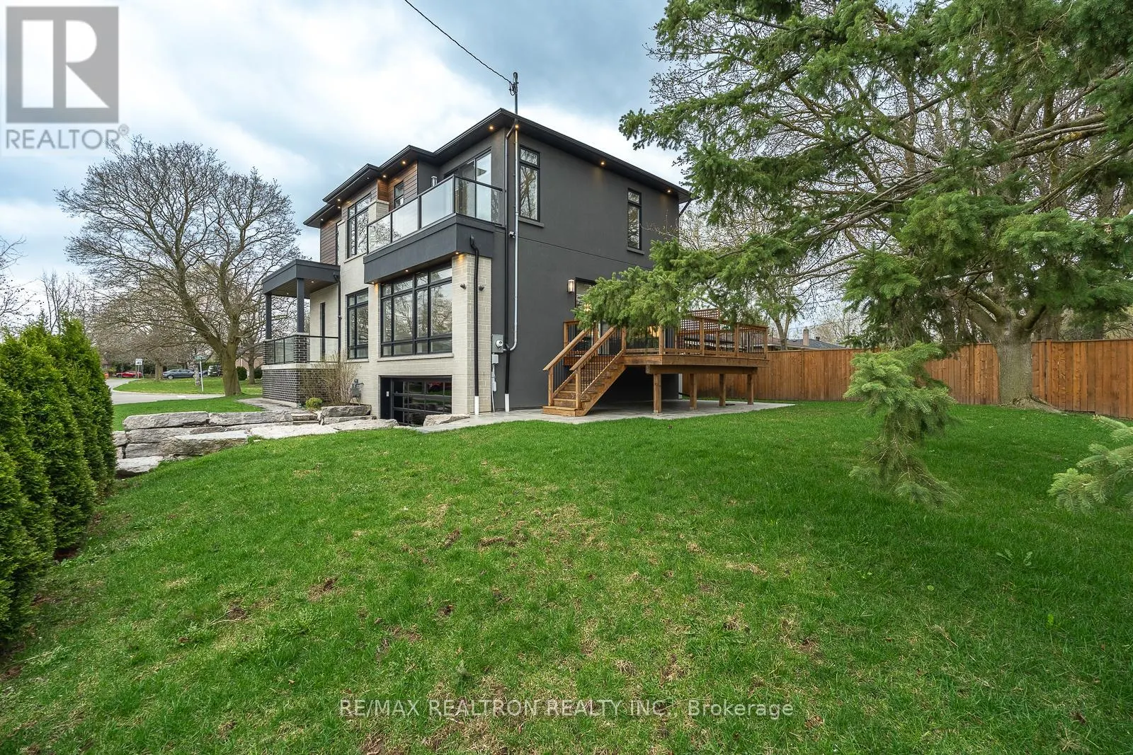 70 COLLINS CRESCENT