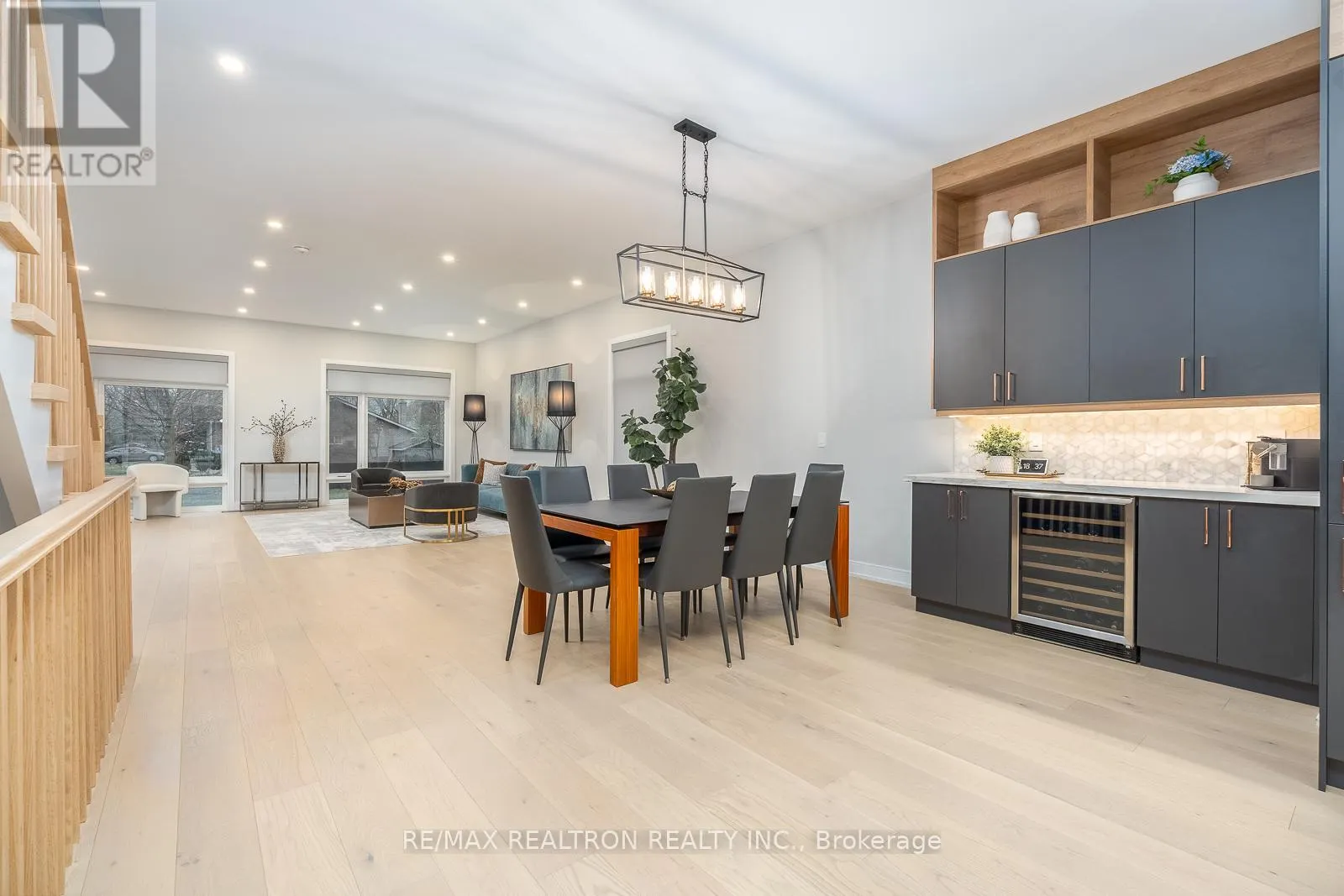 70 COLLINS CRESCENT