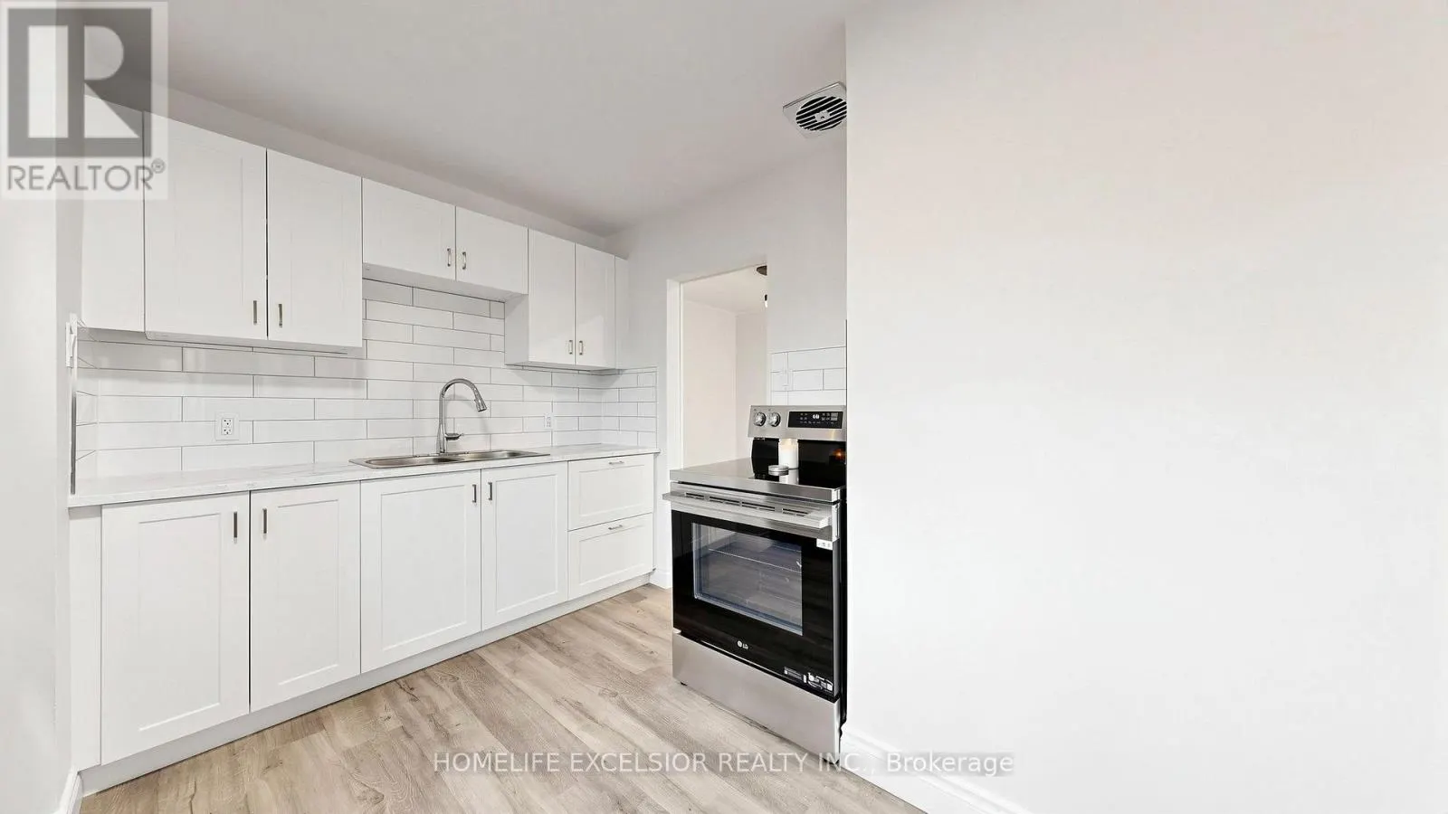 86 NEWBURY DRIVE
