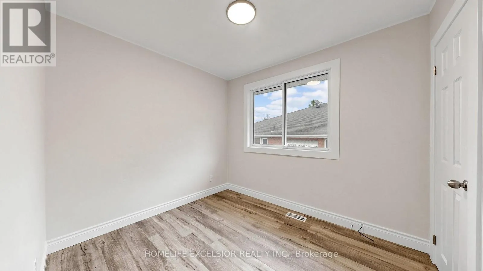 86 NEWBURY DRIVE