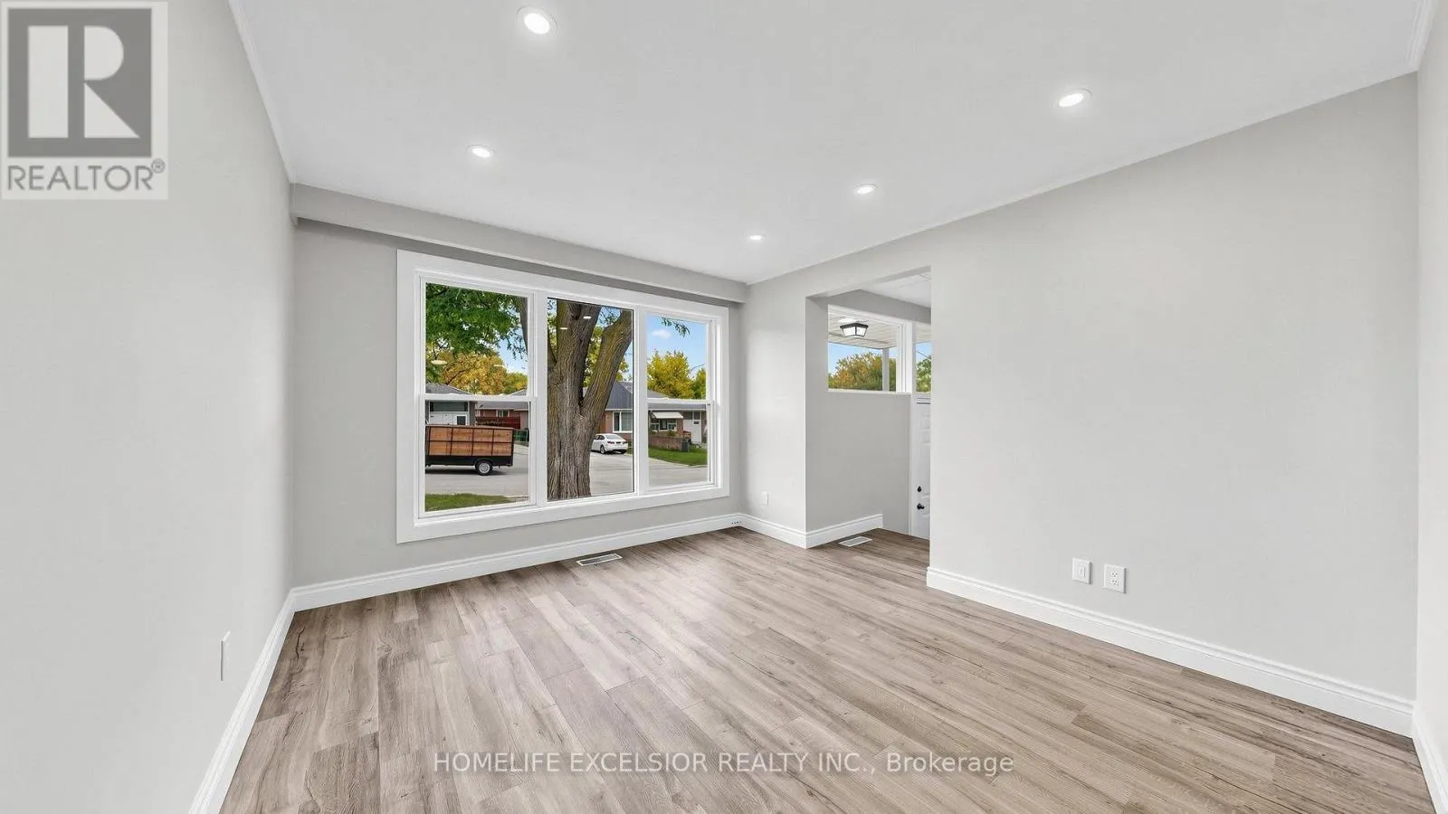 86 NEWBURY DRIVE