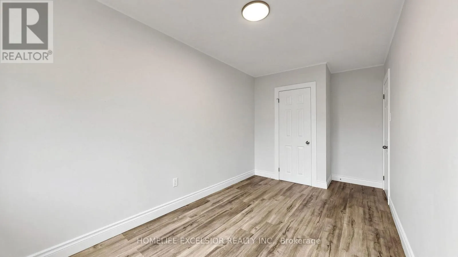 86 NEWBURY DRIVE