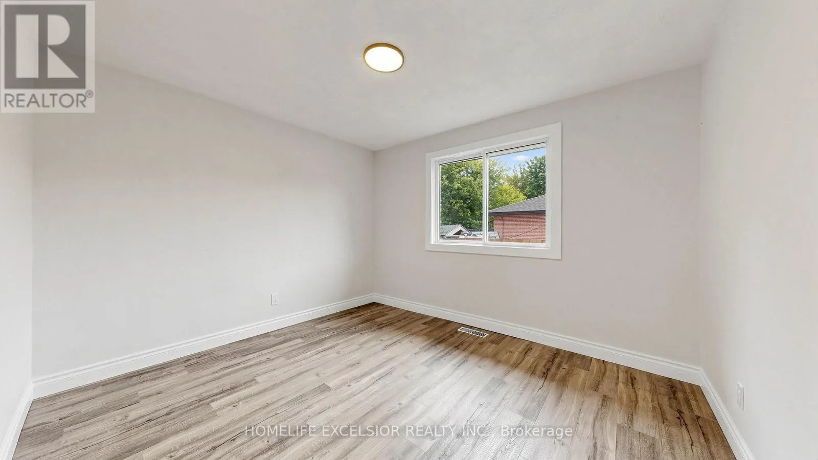 86 NEWBURY DRIVE