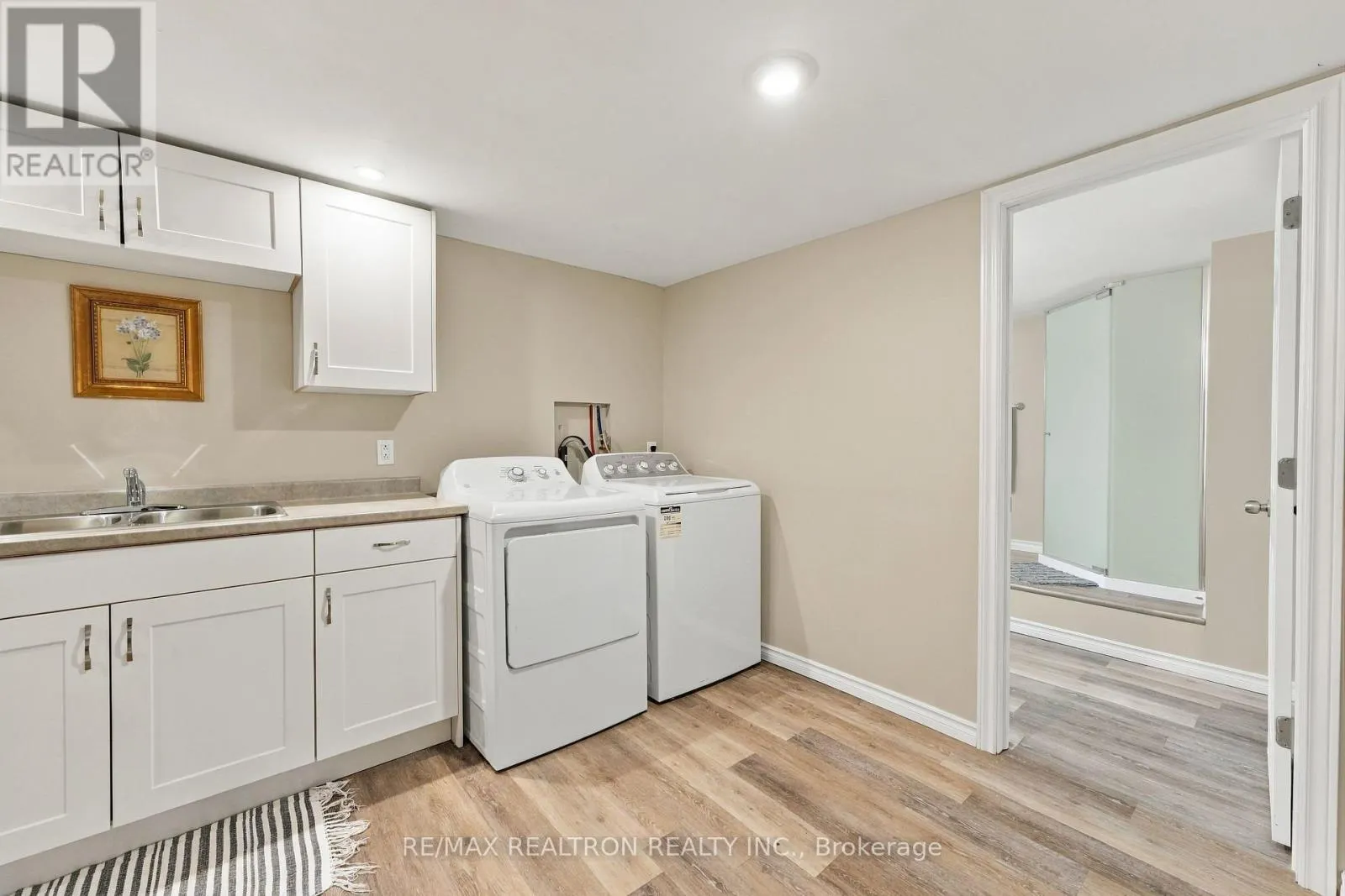 268 KENWOOD AVENUE
