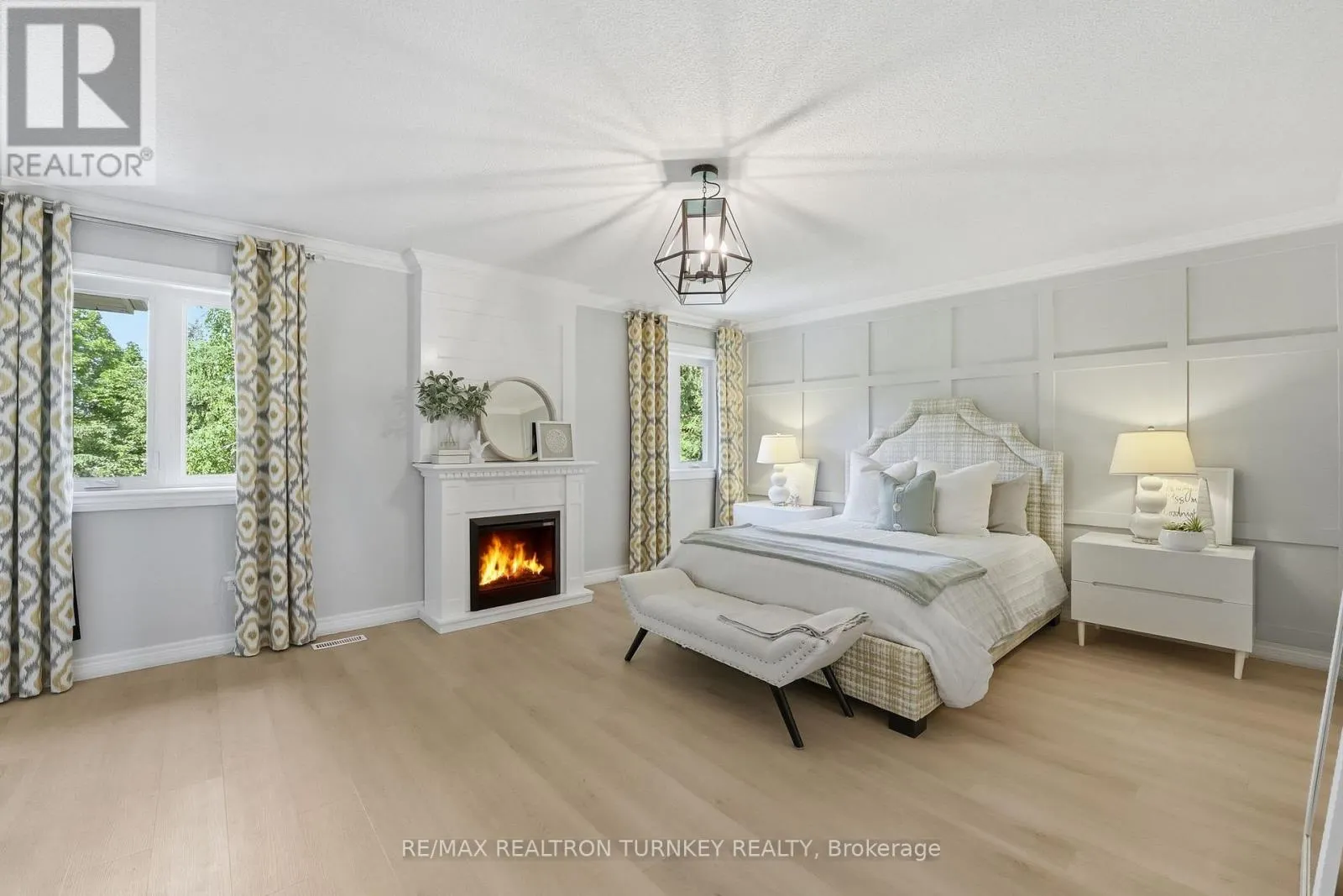 818 EXCELLER CIRCLE