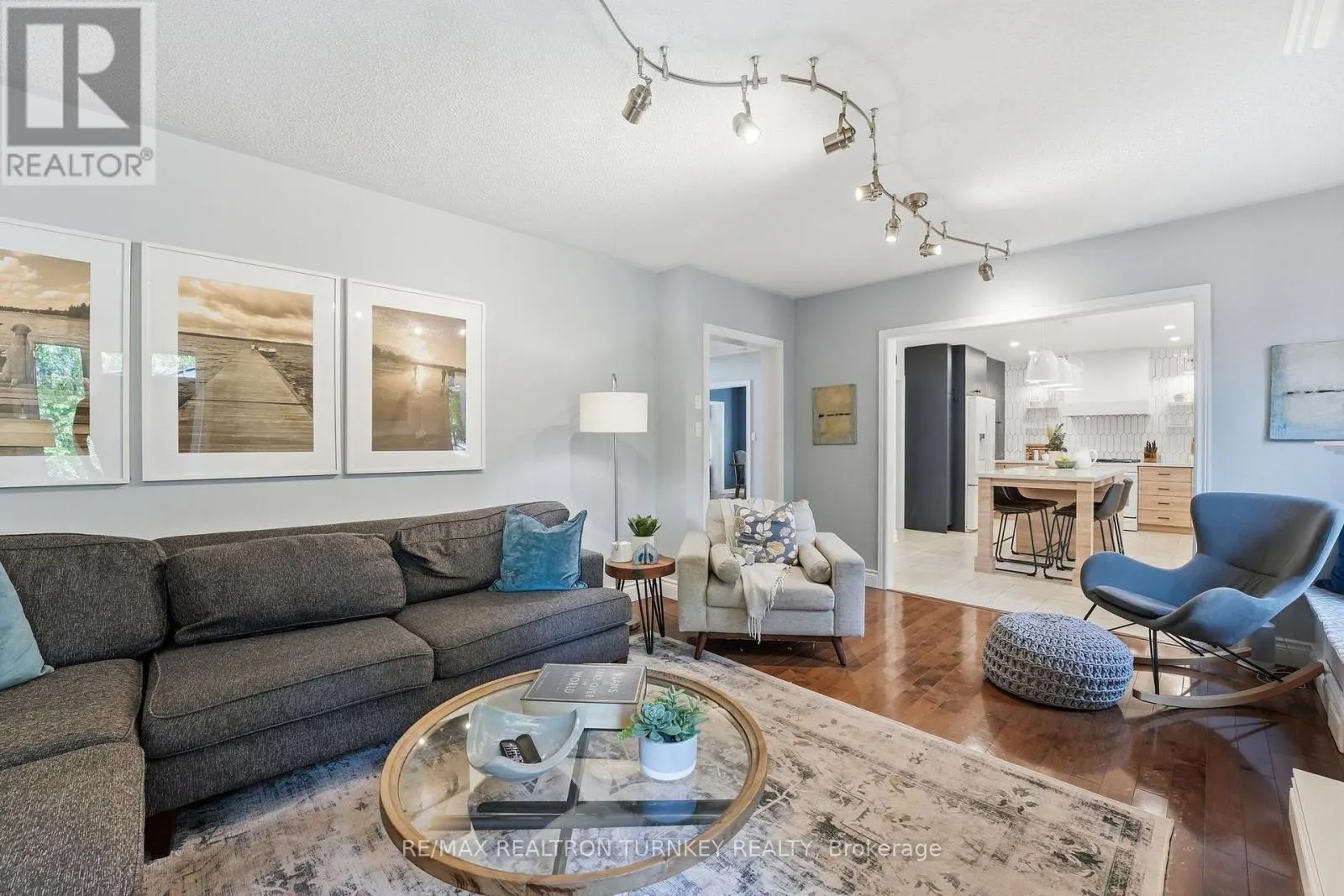 818 EXCELLER CIRCLE