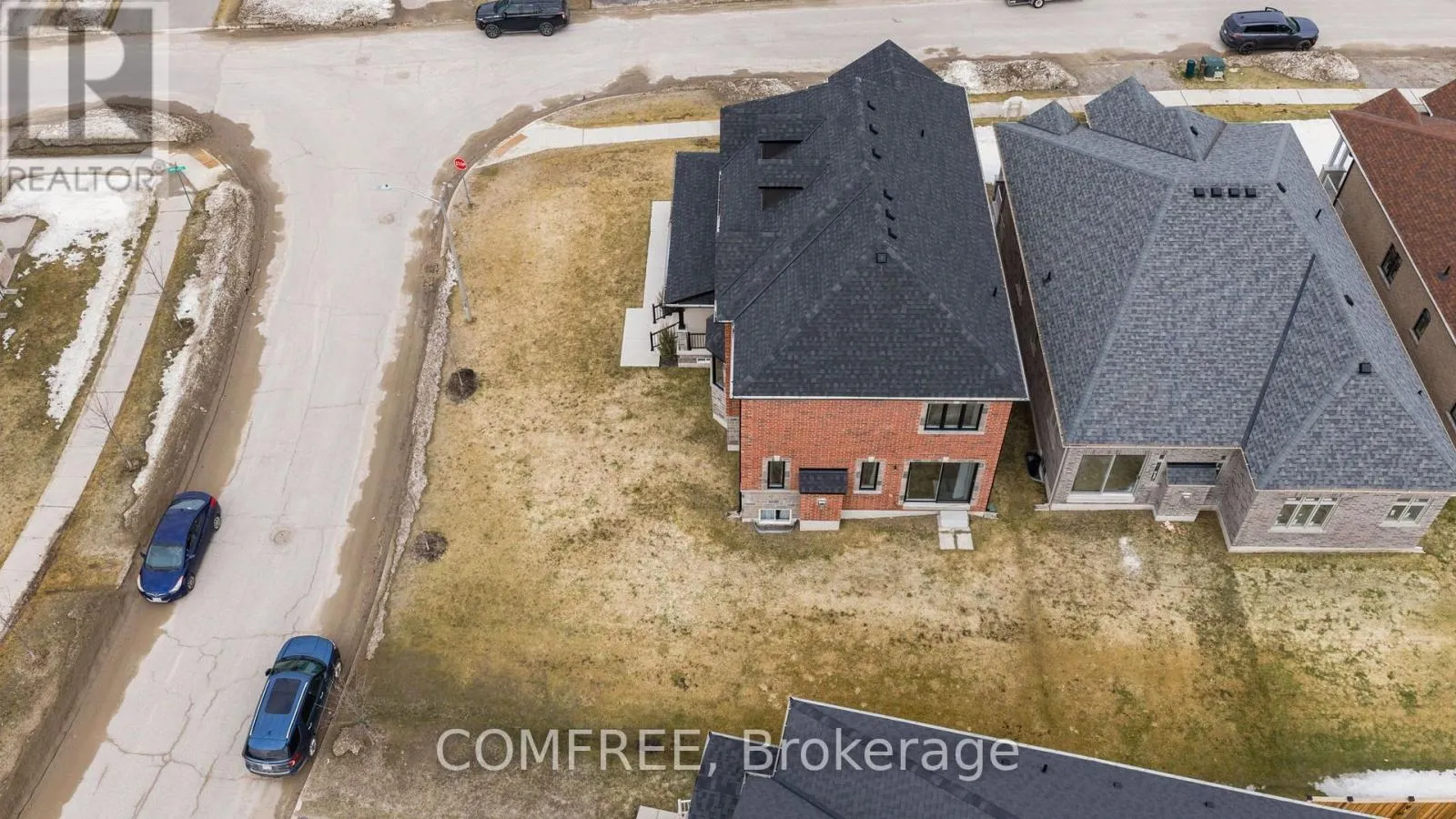 51 WOOD CRESCENT
