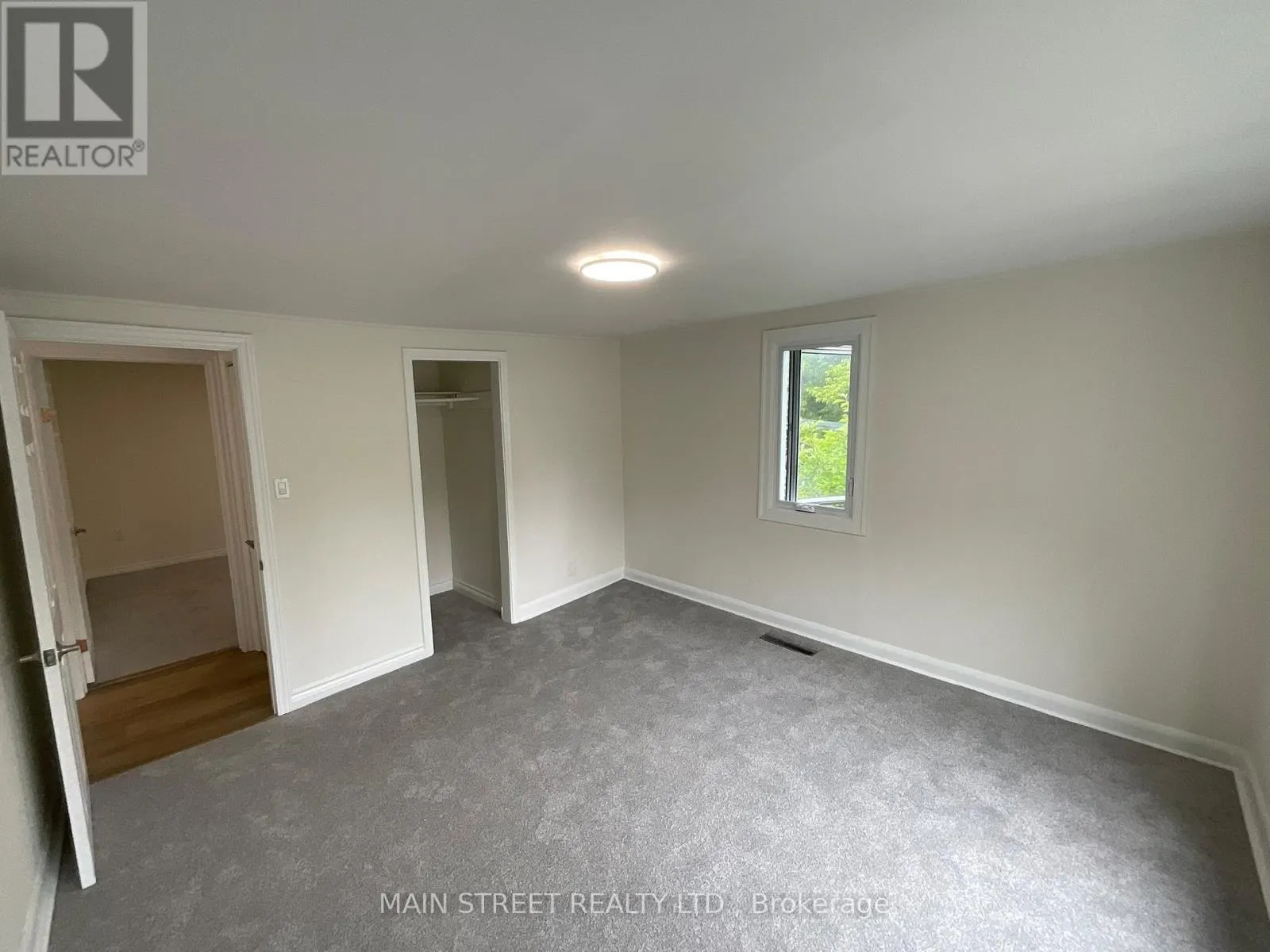 UPPER - 161 CHARLOTTE STREET
