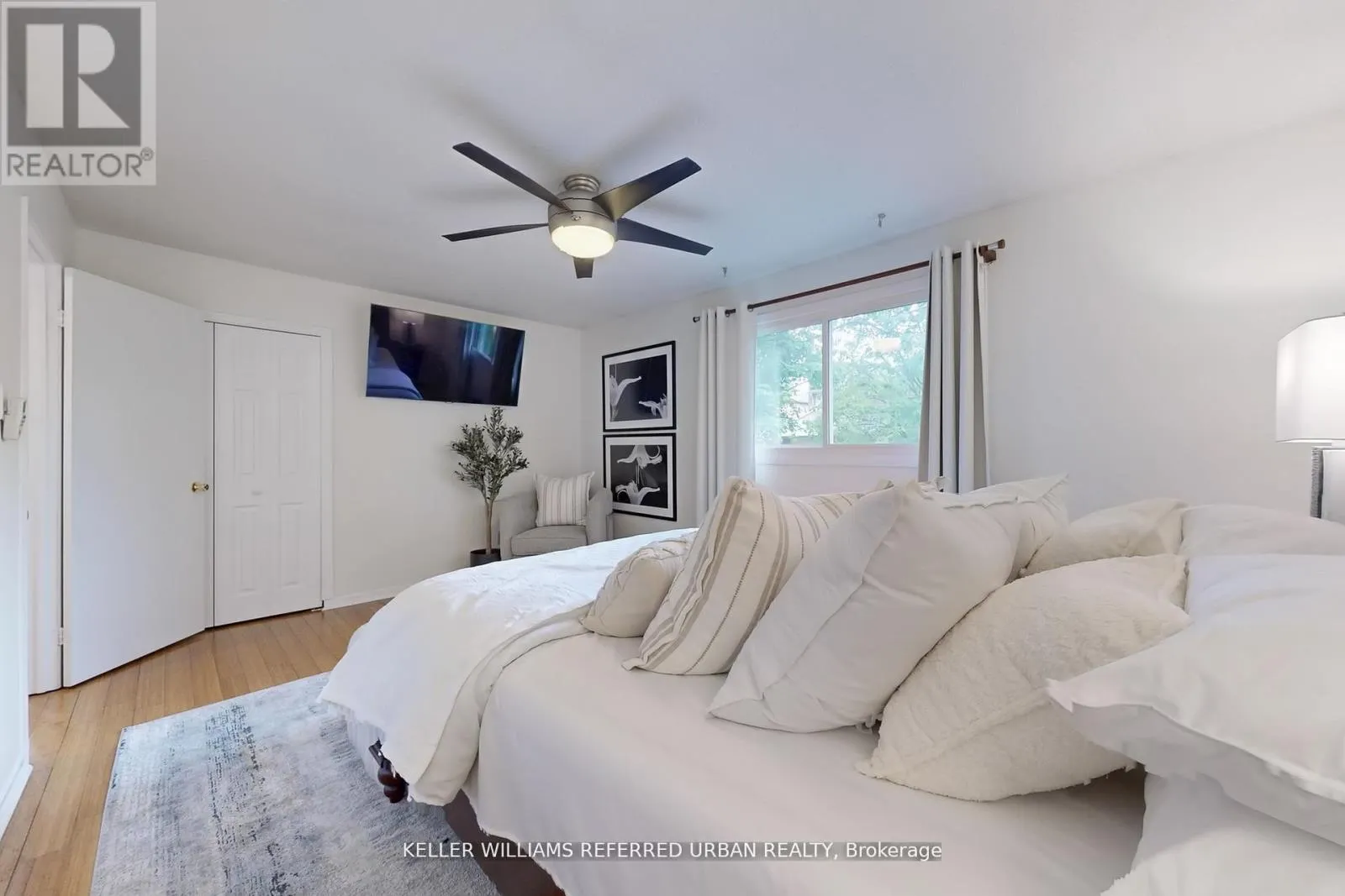 158 WALTON DRIVE