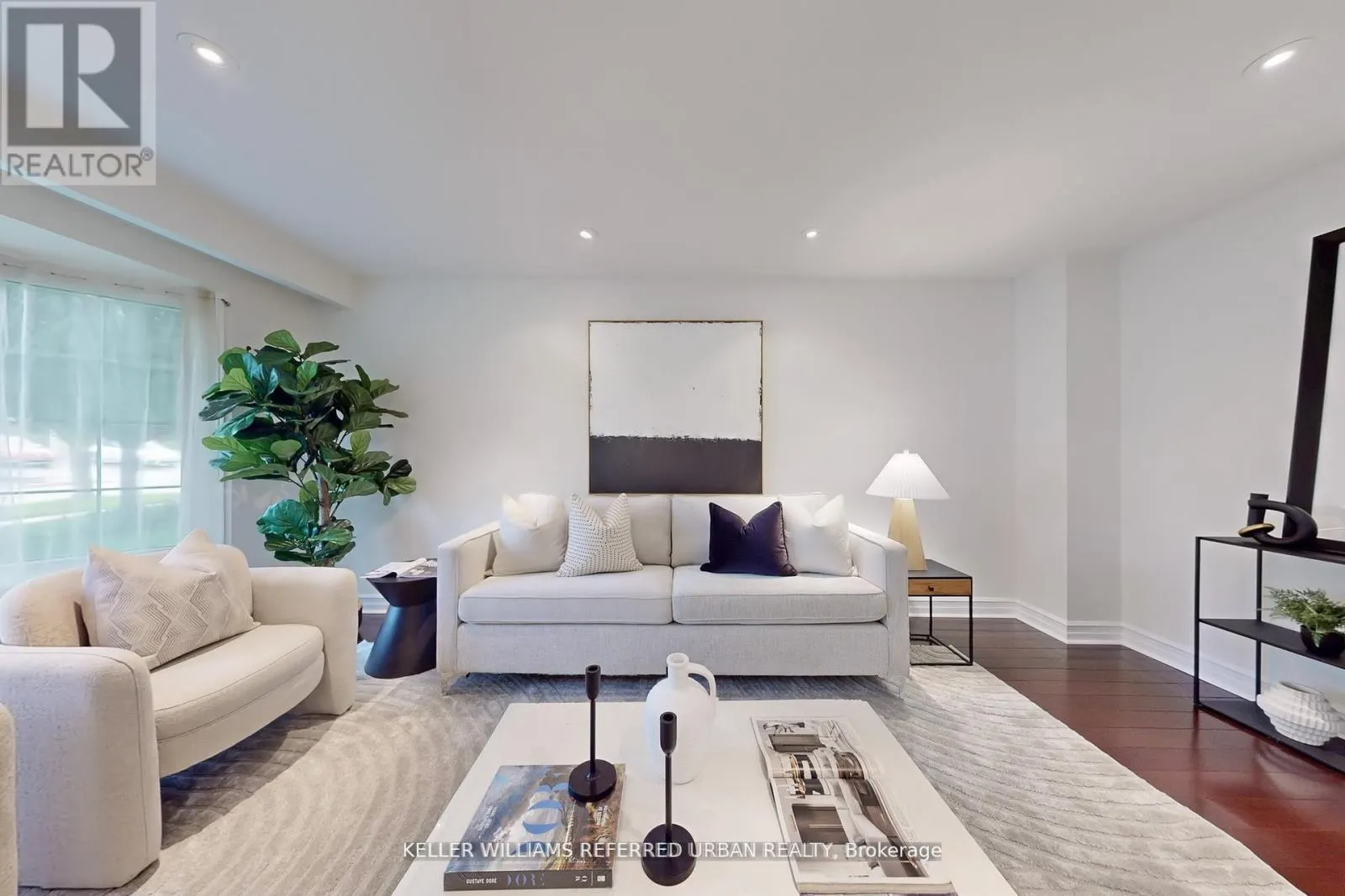 158 WALTON DRIVE