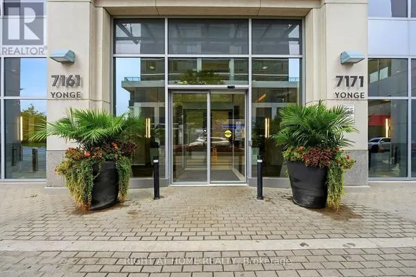 1702 - 7171 YONGE STREET