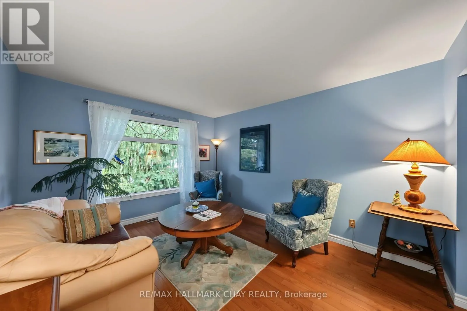 66 HUTCHINSON DRIVE
